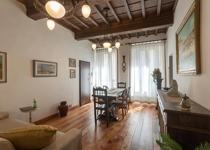 Boutique Ponte Vecchio Apartment *