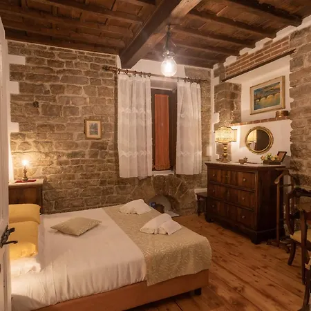 Boutique Ponte Vecchio 피렌체