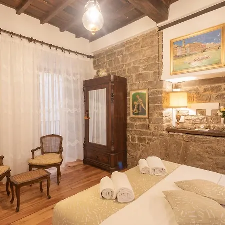 Boutique Ponte Vecchio * 피렌체